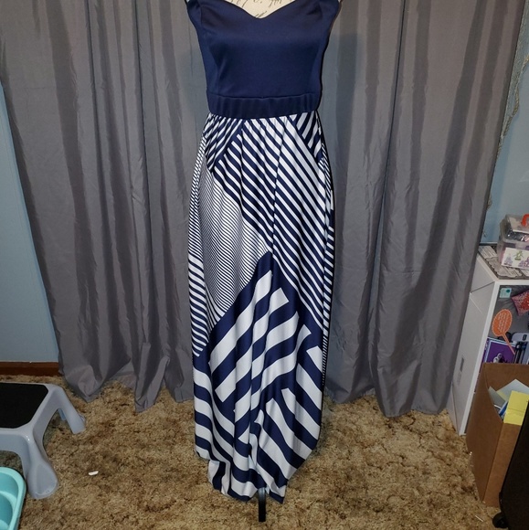 bailey blue Dresses & Skirts - Bailey Blue Navy Blue Strapless Maxi Dress